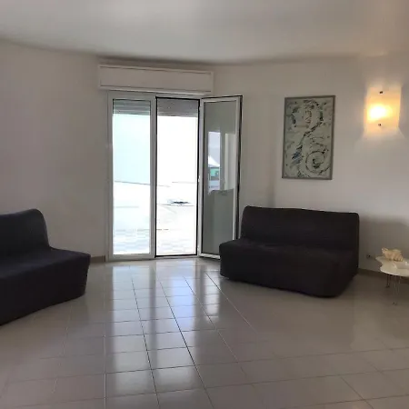 Fronte Mare Apartment *