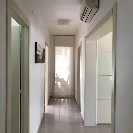 Apartment Fronte Mare Punta Braccetto